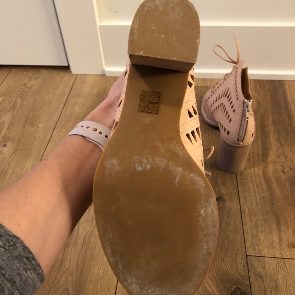 Jeffery Campbell block heel size 9 - Picture 5 of 7